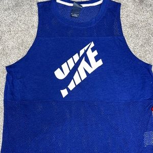 Nike tank